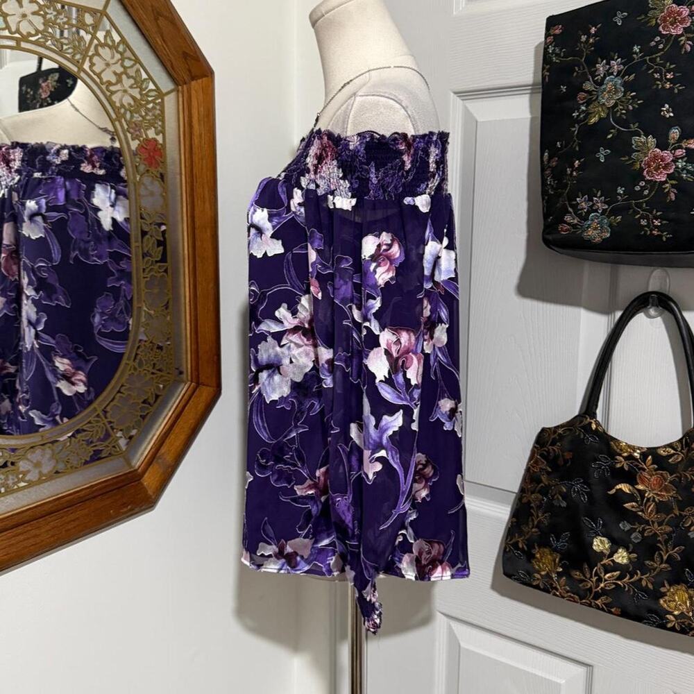 White House Black Market Purple Silk Blend Floral Burnout Off the Shoulder Top - Picture 4 of 8